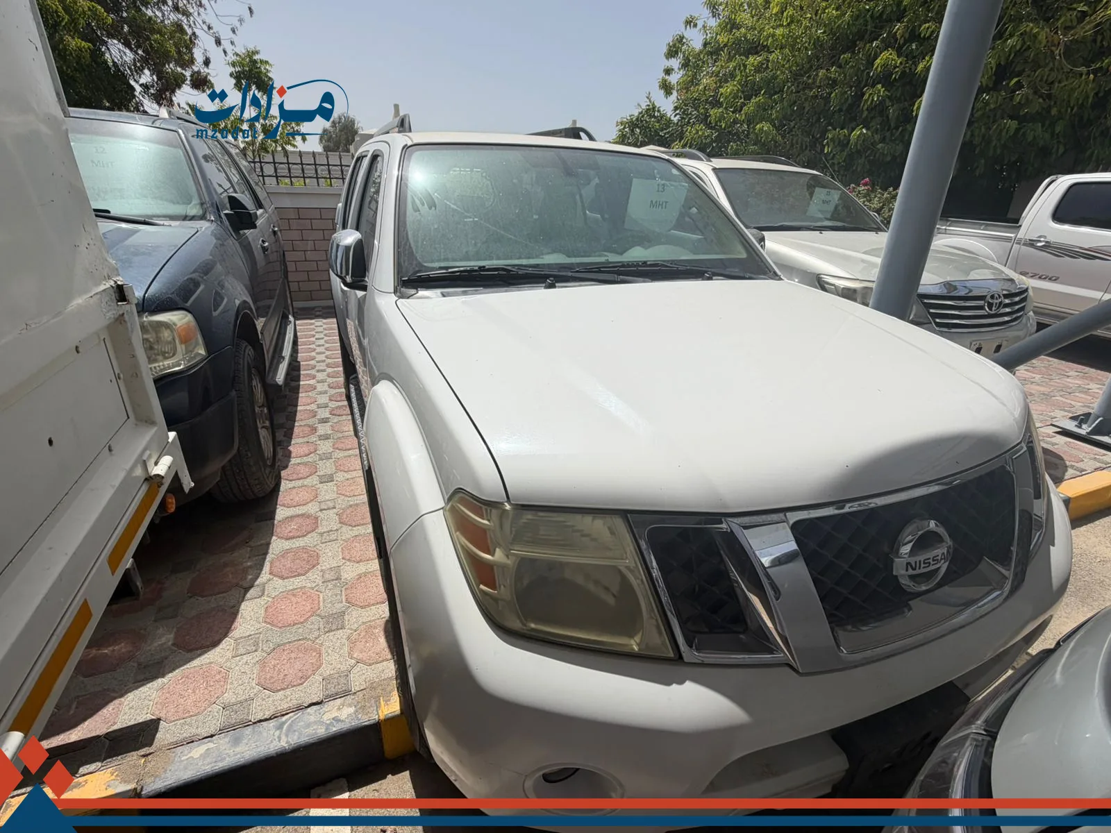13- Nissan Pathfinder - 6