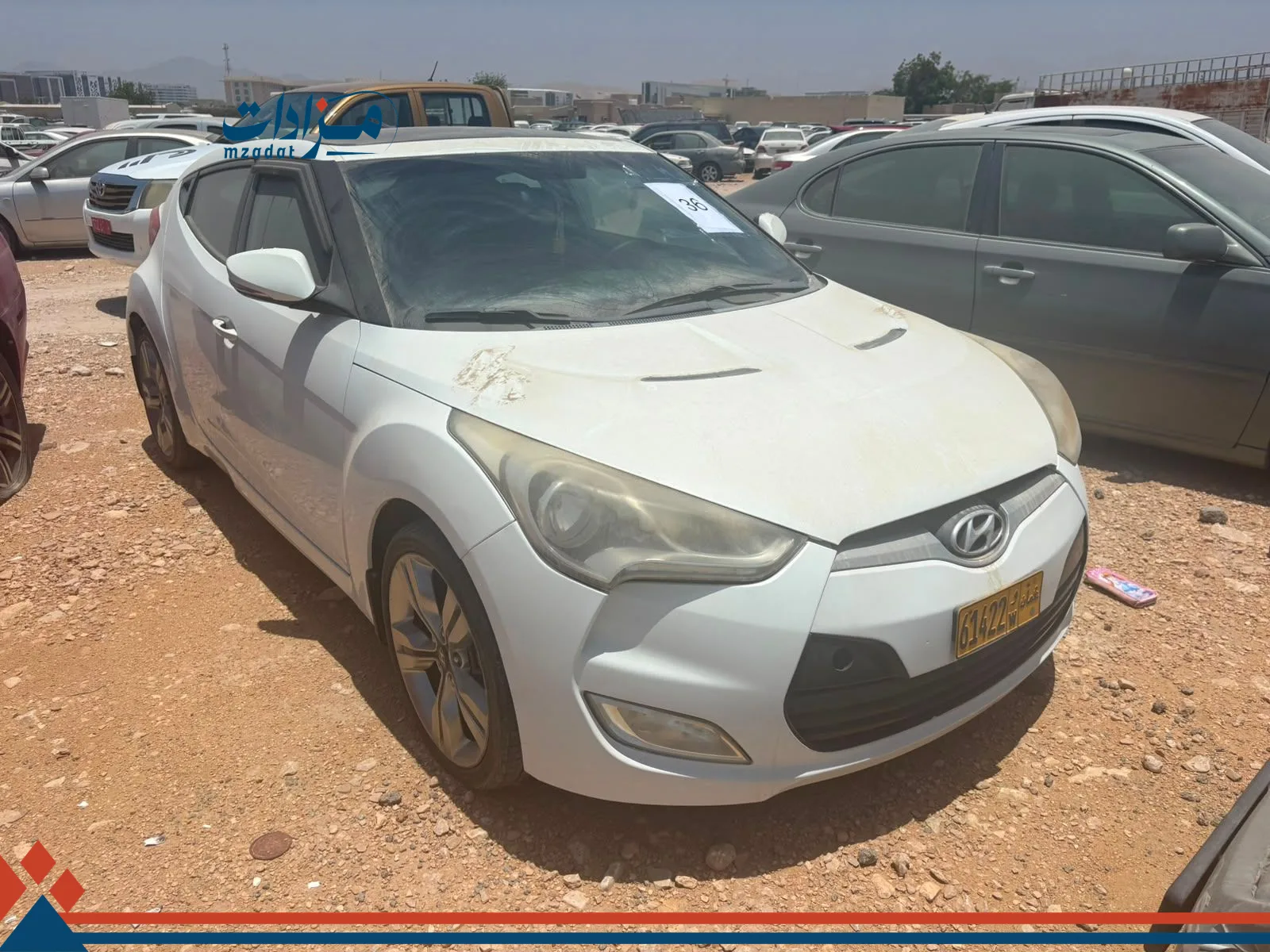 36- Hyundai Veloster - 5