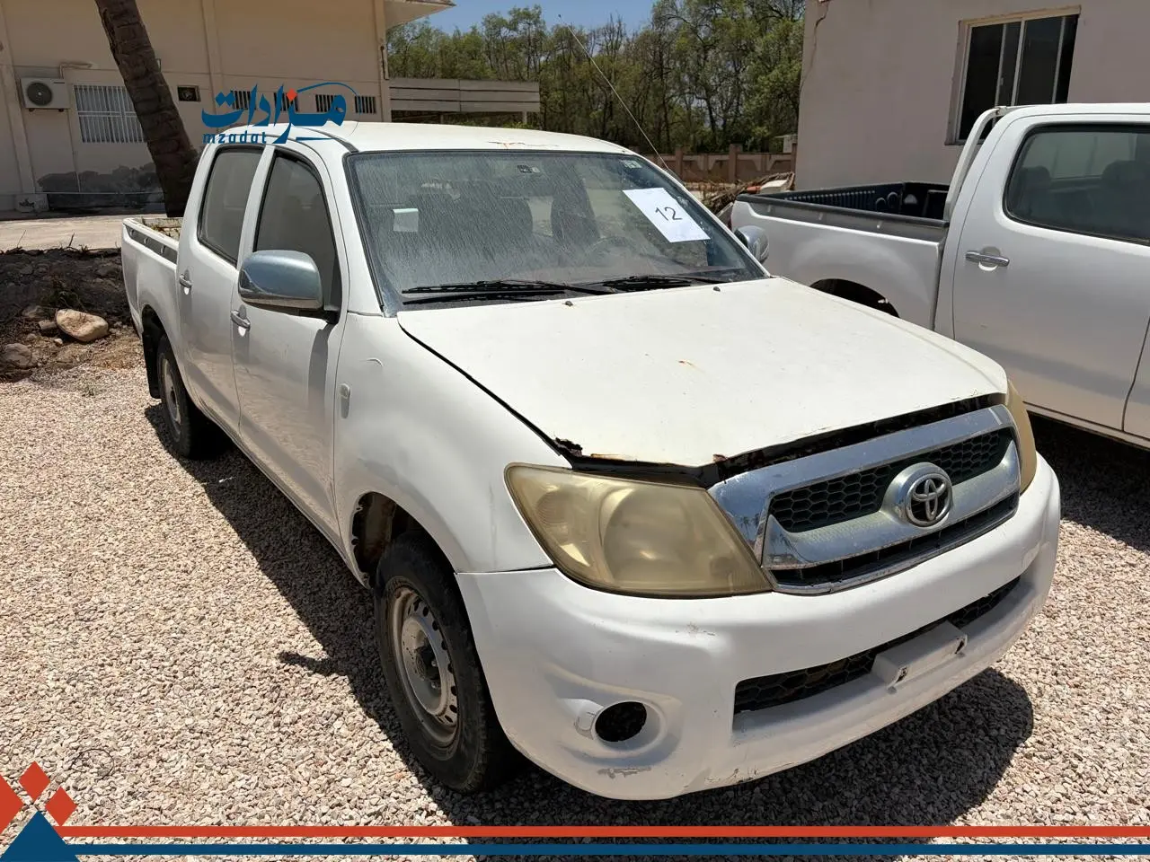 12-Toyota Pickup - 6