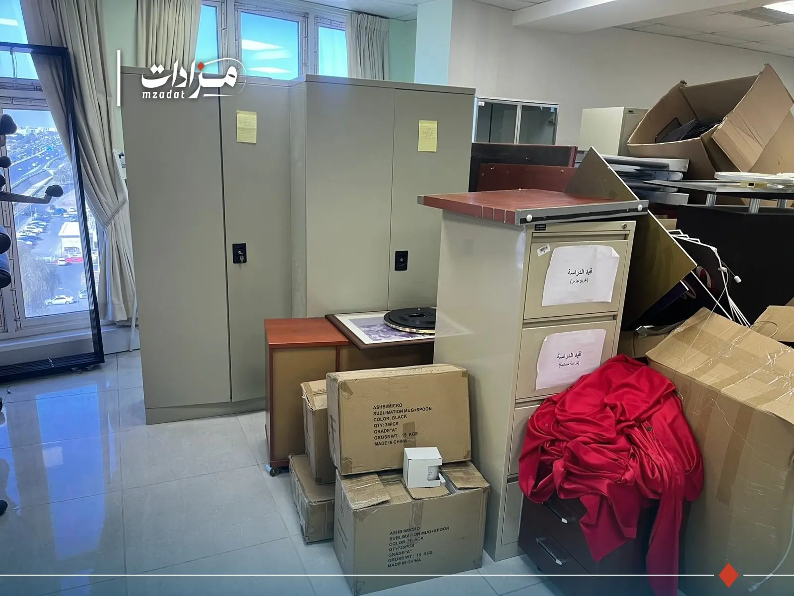 Used electronics & furniture . - 3