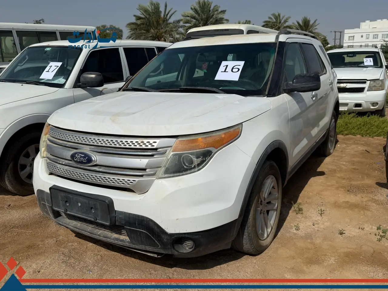 16- Ford Explorer - 3