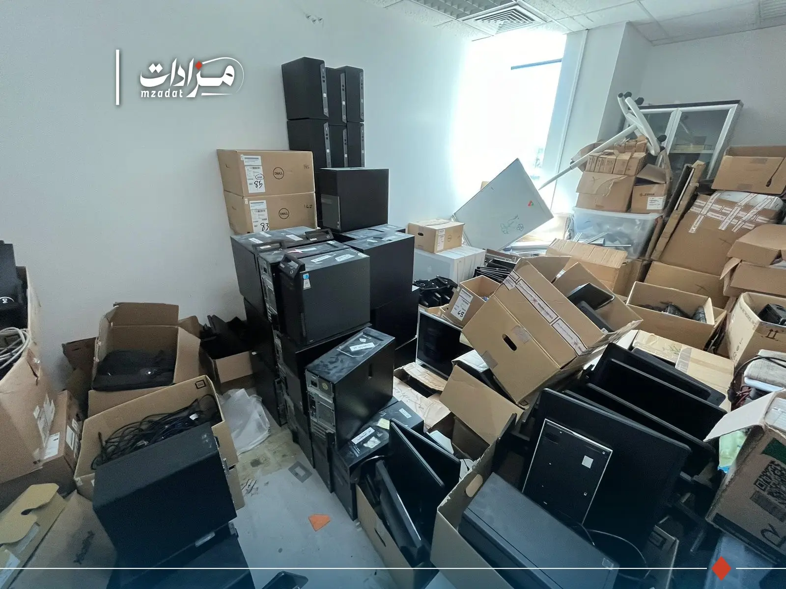 Used electronics & furniture . - 16