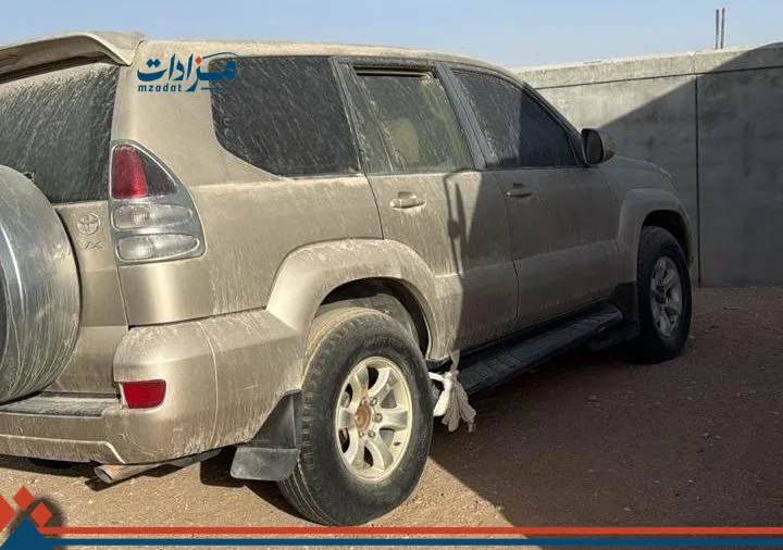 44- Toyota Land Cruiser Prado - 3